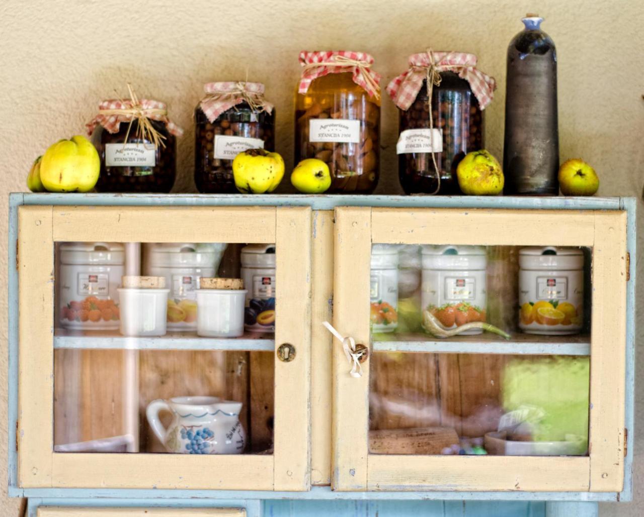 Boutique B&B Stancija 1904 Adults Only Svetvinčenat Εξωτερικό φωτογραφία